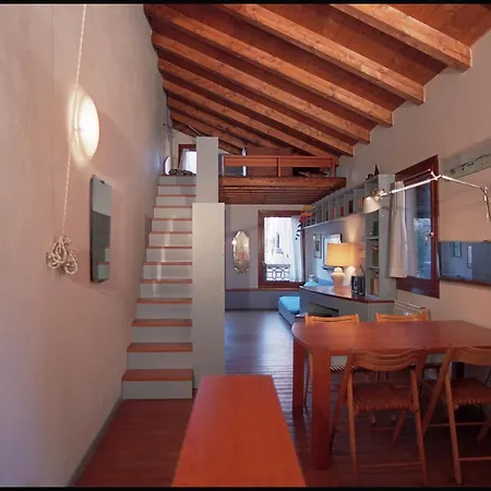 Nave De L'acquavita *